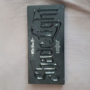 Kat Von d shade and light palette